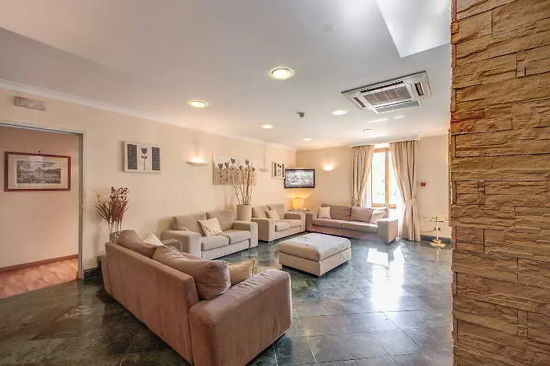 Romoli Hotel