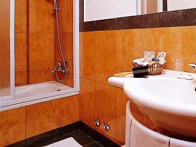 Romoli Hotel Řím